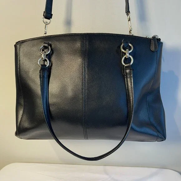 COACH Christie Crossgrain Leather Carryall Shoulder Bag in Black - Preowned - Picture 2 of 15